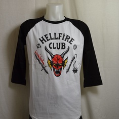 t-shirt stranger things hellfire club