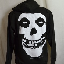 hooded sweater misfits face