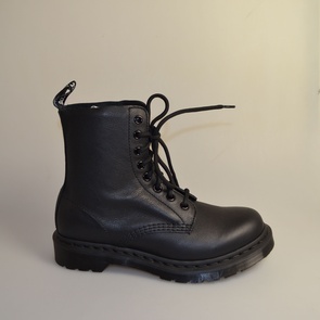 dr martens pascal virginia mono black 